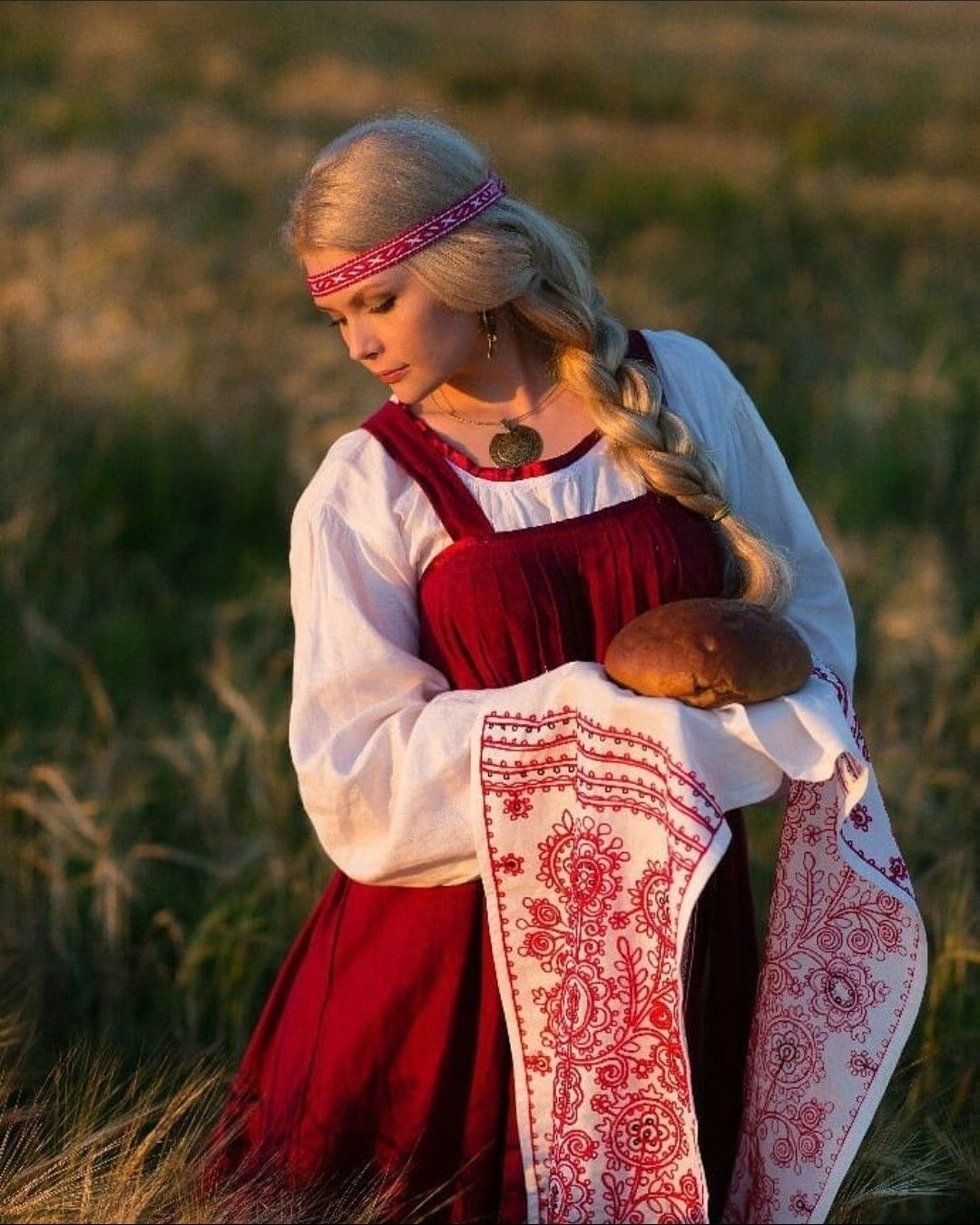 Girls in Slavic costumes in Funafuchi